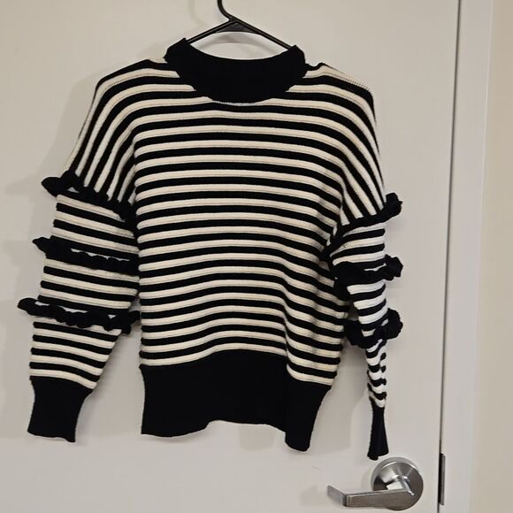 English Factory Sweater - Picture 3 of 13